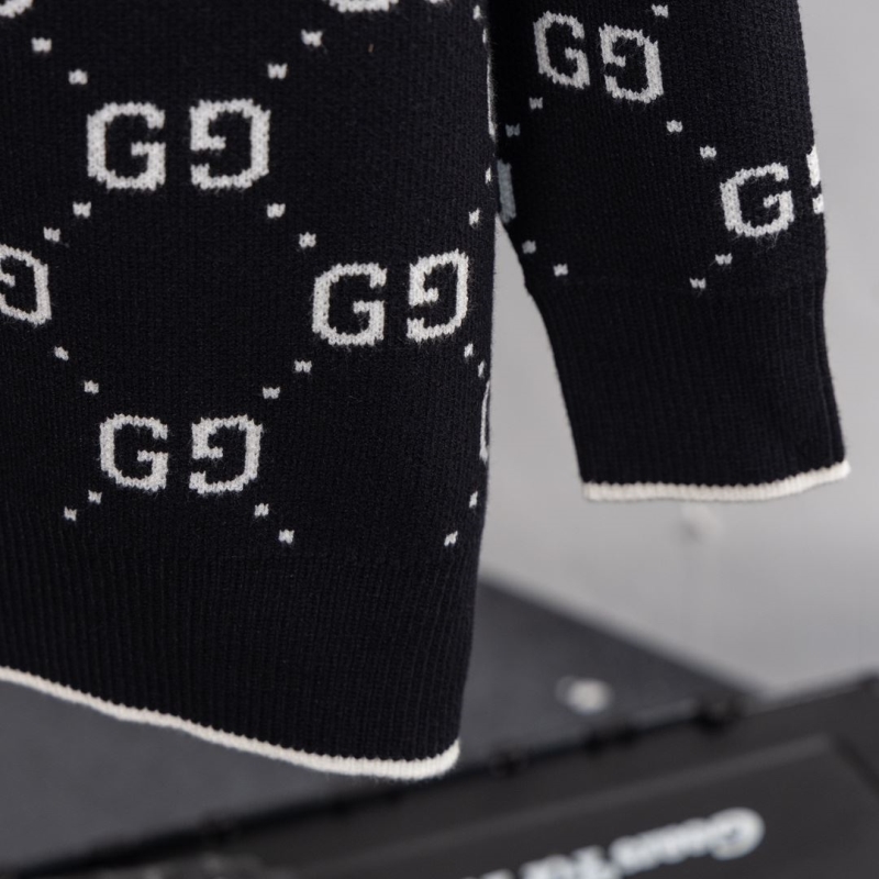 Gucci Sweaters